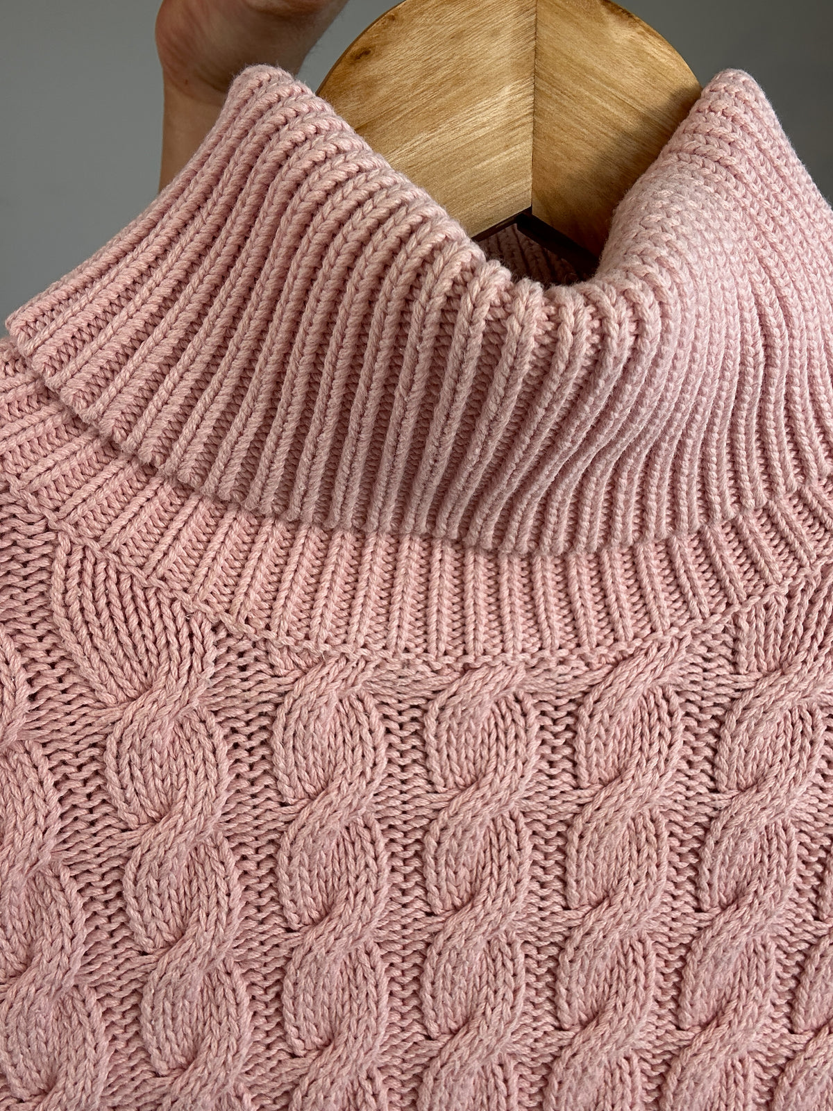Vintage Light Pink Cable Knit Turtleneck Sweater