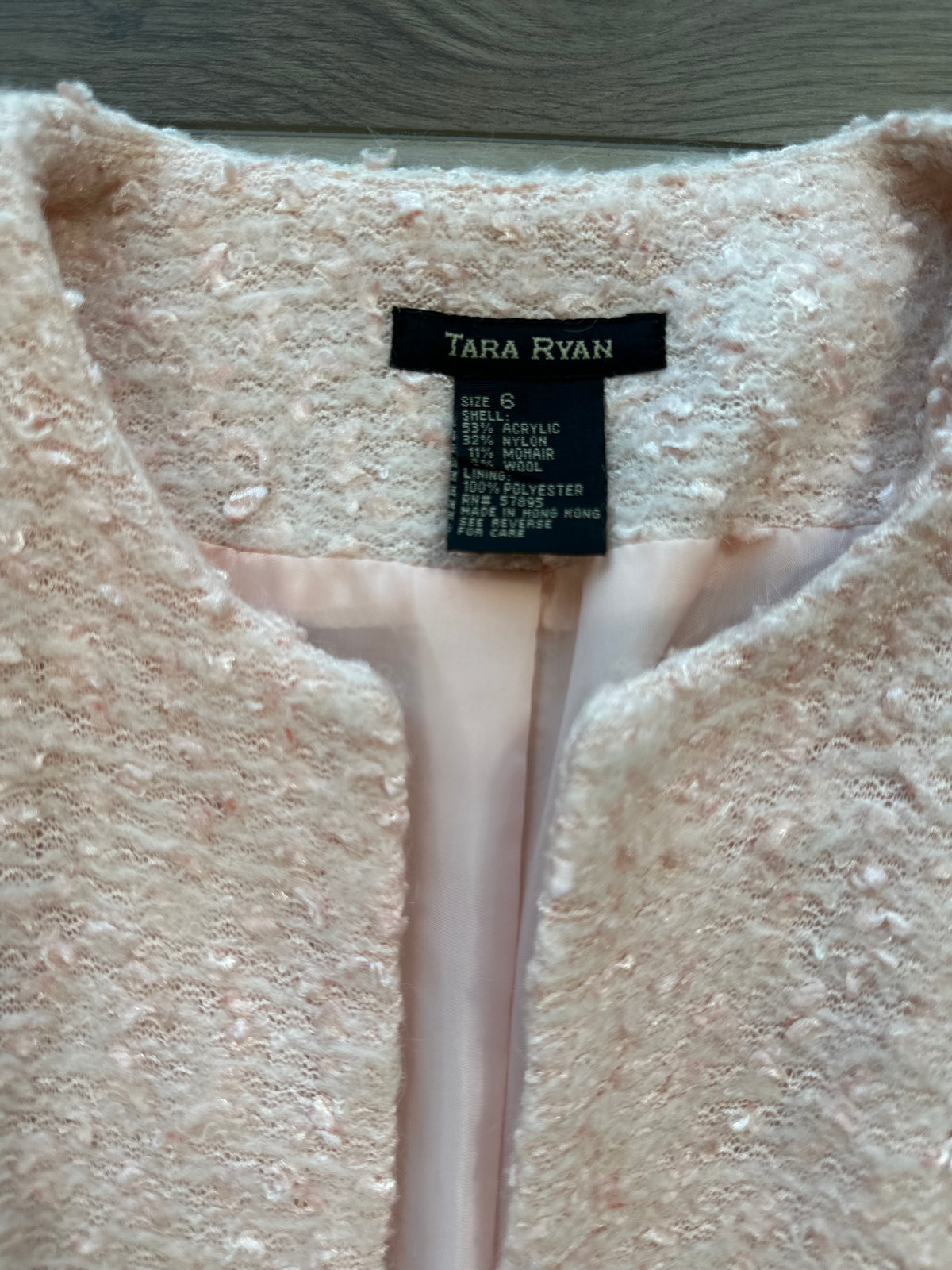 Vintage Light Pink Boucle Tweed Blazer Jacket