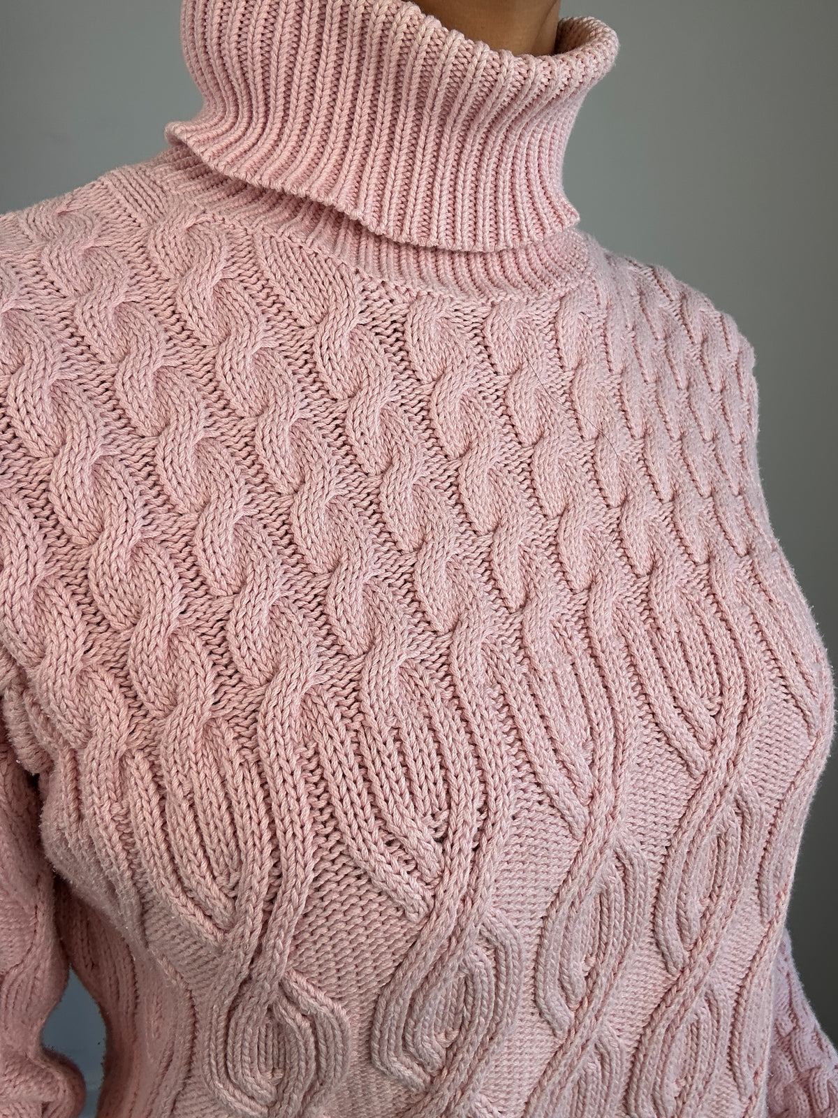 Vintage Light Pink Cable Knit Turtleneck Sweater